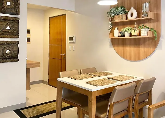 Modern 1 Bedroom Unit With Pool View * Lapu-Lapu City