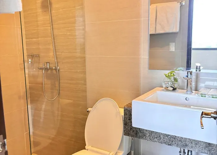 Apartment Modern 1 Bedroom Unit With Pool View Lapu-Lapu City